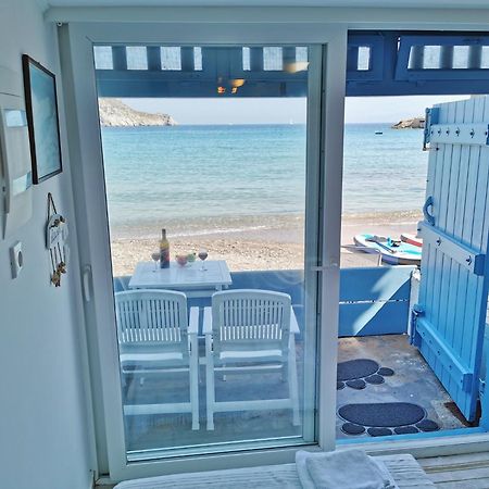 Blue Mare Apartments On The Beach Firopotamos Pokój zdjęcie