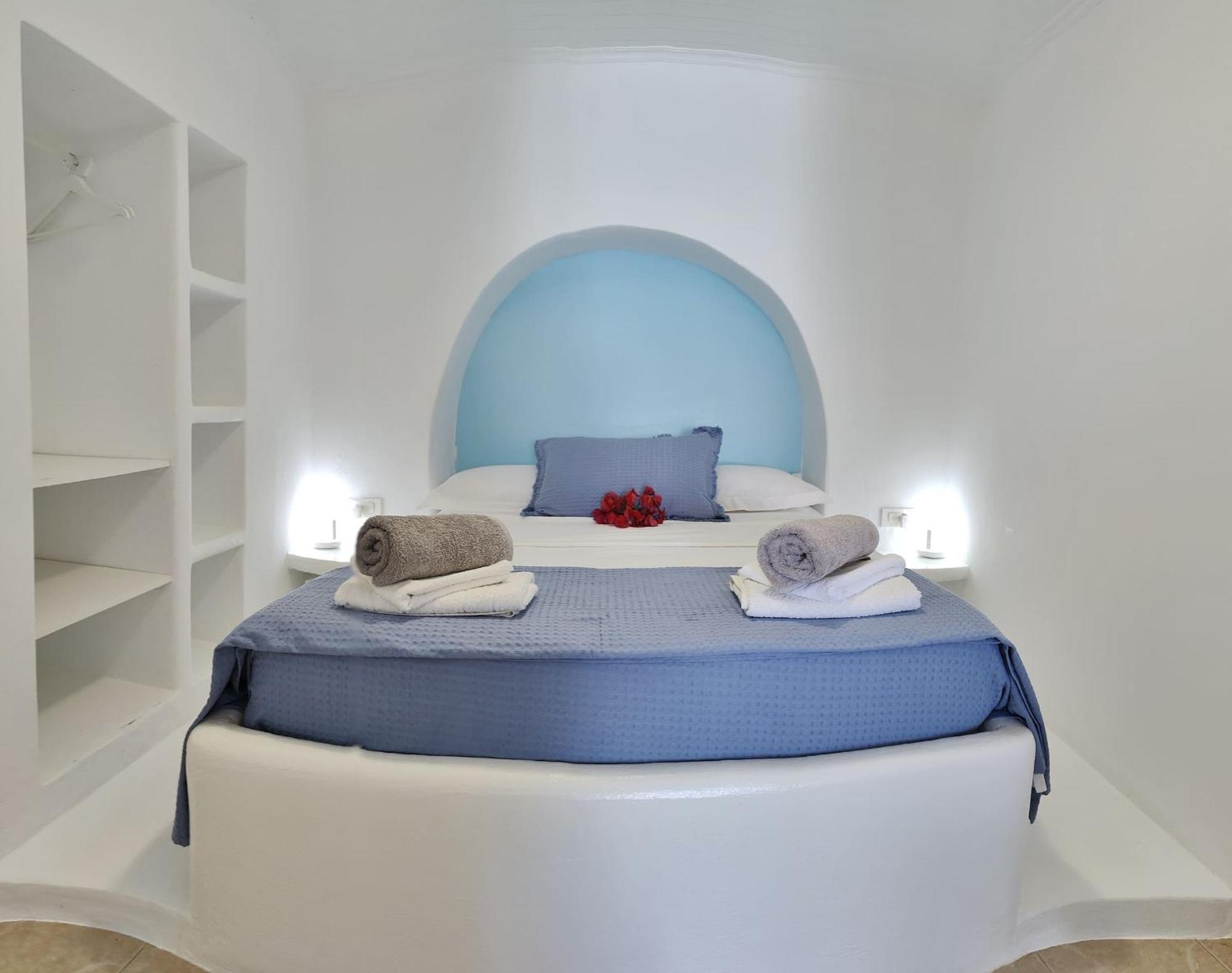 Blue Mare Apartments On The Beach Firopotamos Pokój zdjęcie