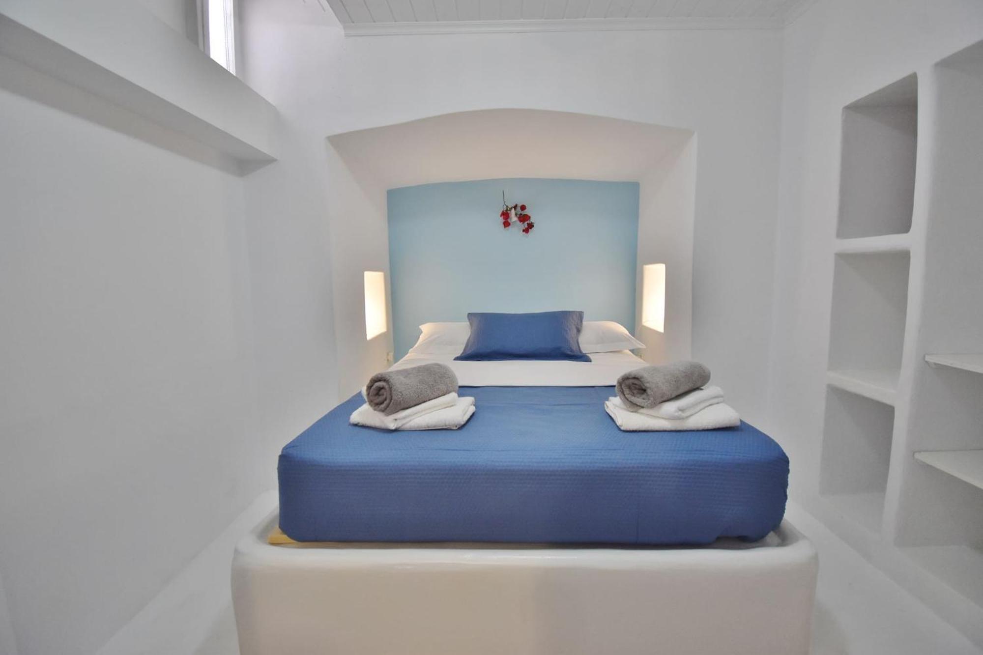 Blue Mare Apartments On The Beach Firopotamos Pokój zdjęcie