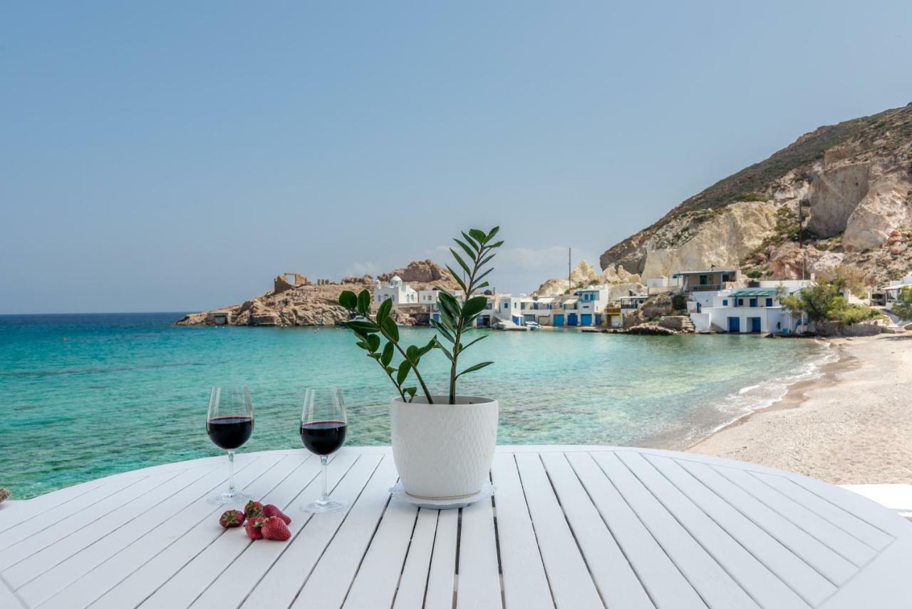 Blue Mare Apartments On The Beach Firopotamos Zewnętrze zdjęcie