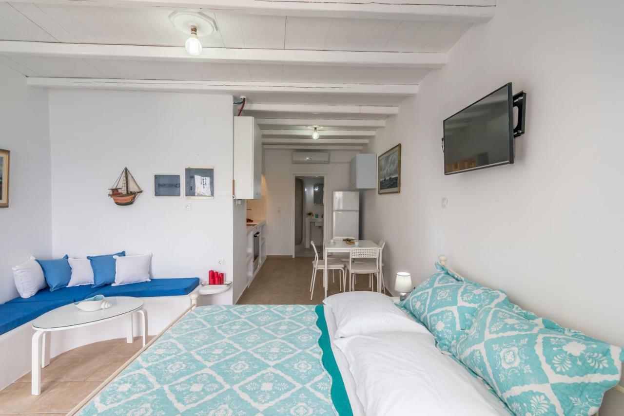 Blue Mare Apartments On The Beach Firopotamos Zewnętrze zdjęcie