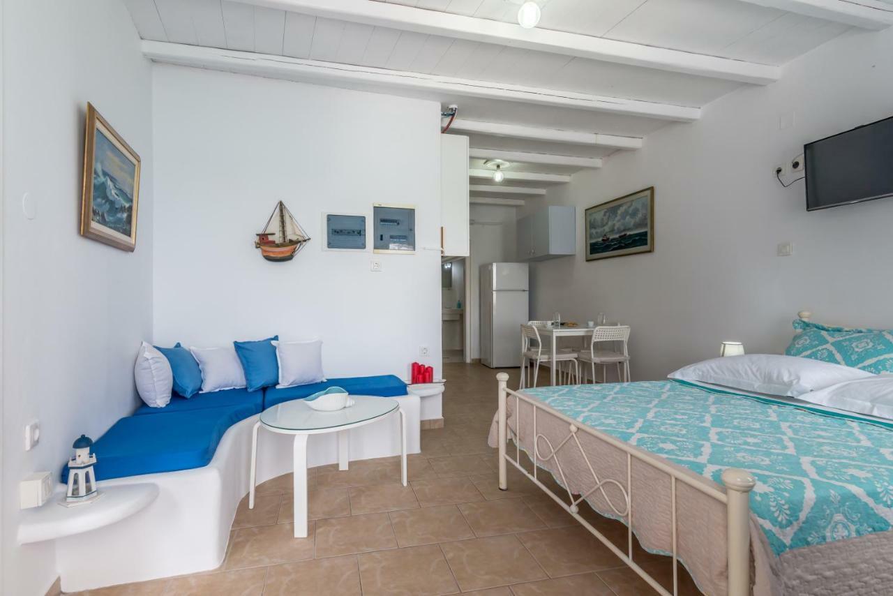Blue Mare Apartments On The Beach Firopotamos Zewnętrze zdjęcie